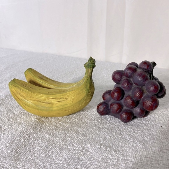 Vintage Grapes & Bananas Figurines - Picture 9 of 12